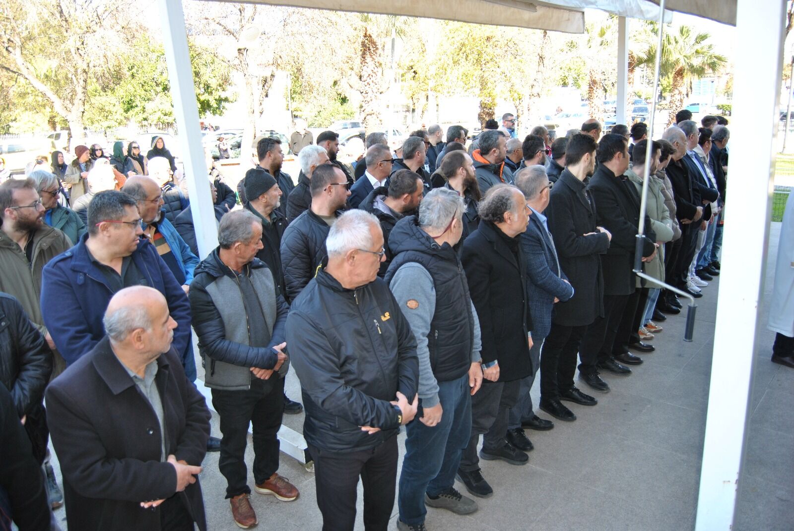 73 Yaşındaki Annenin Organları 3 Hastaya Umut Oldu