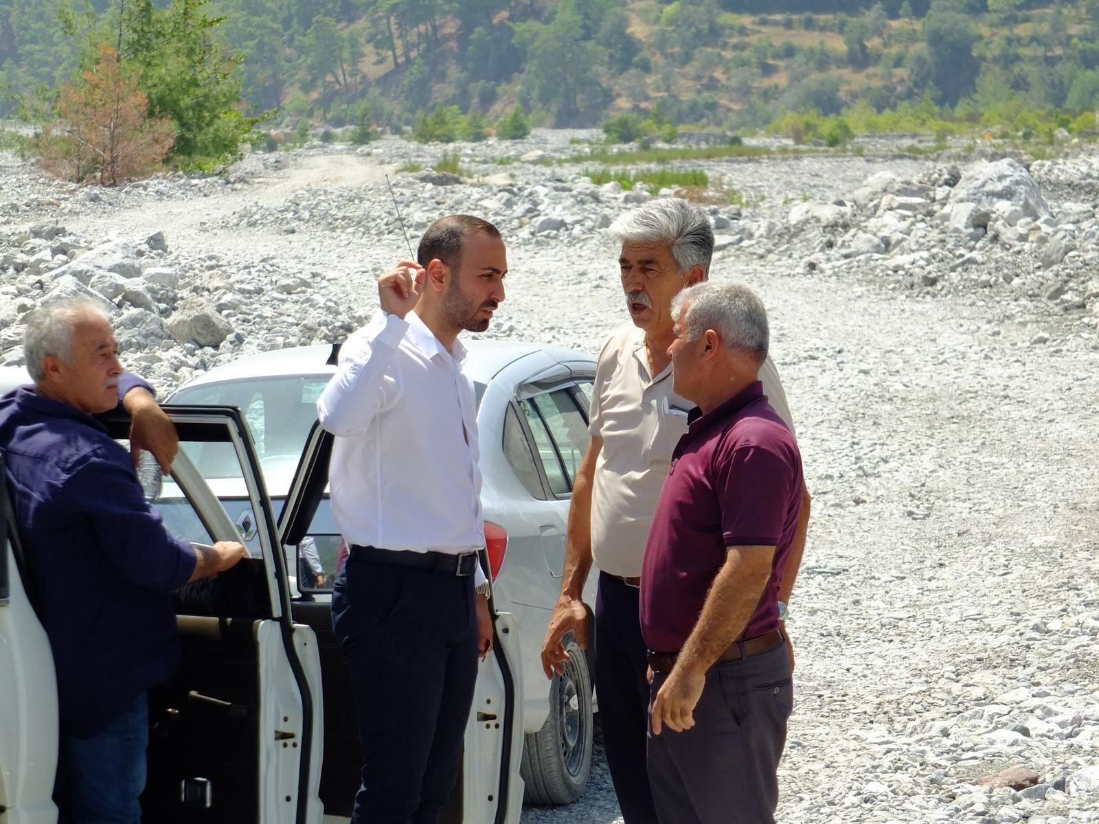 Başkan Ayıkol, Söğütlü Mahallesi’nden Vekil Özcan’a Seslendi