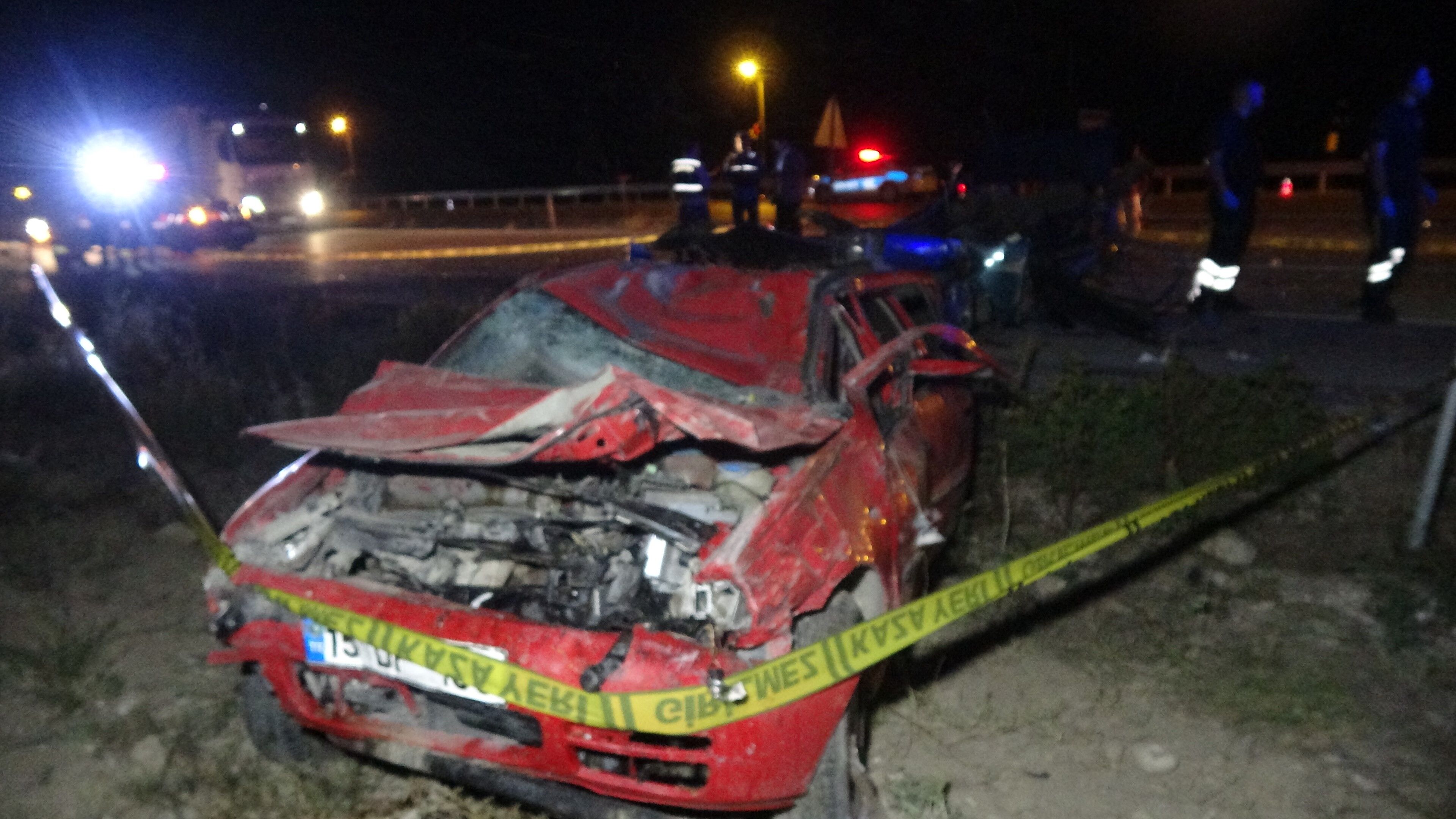 Burdur-Fethiye Karayolunda Feci Kaza: 2 Ölü, 3 Yaralı