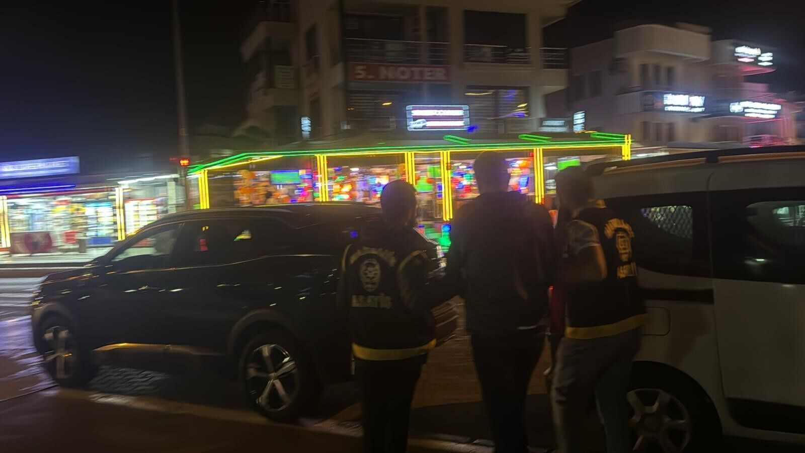 Eşini Bıçaklayıp Öldürmüştü, Tutuklandı