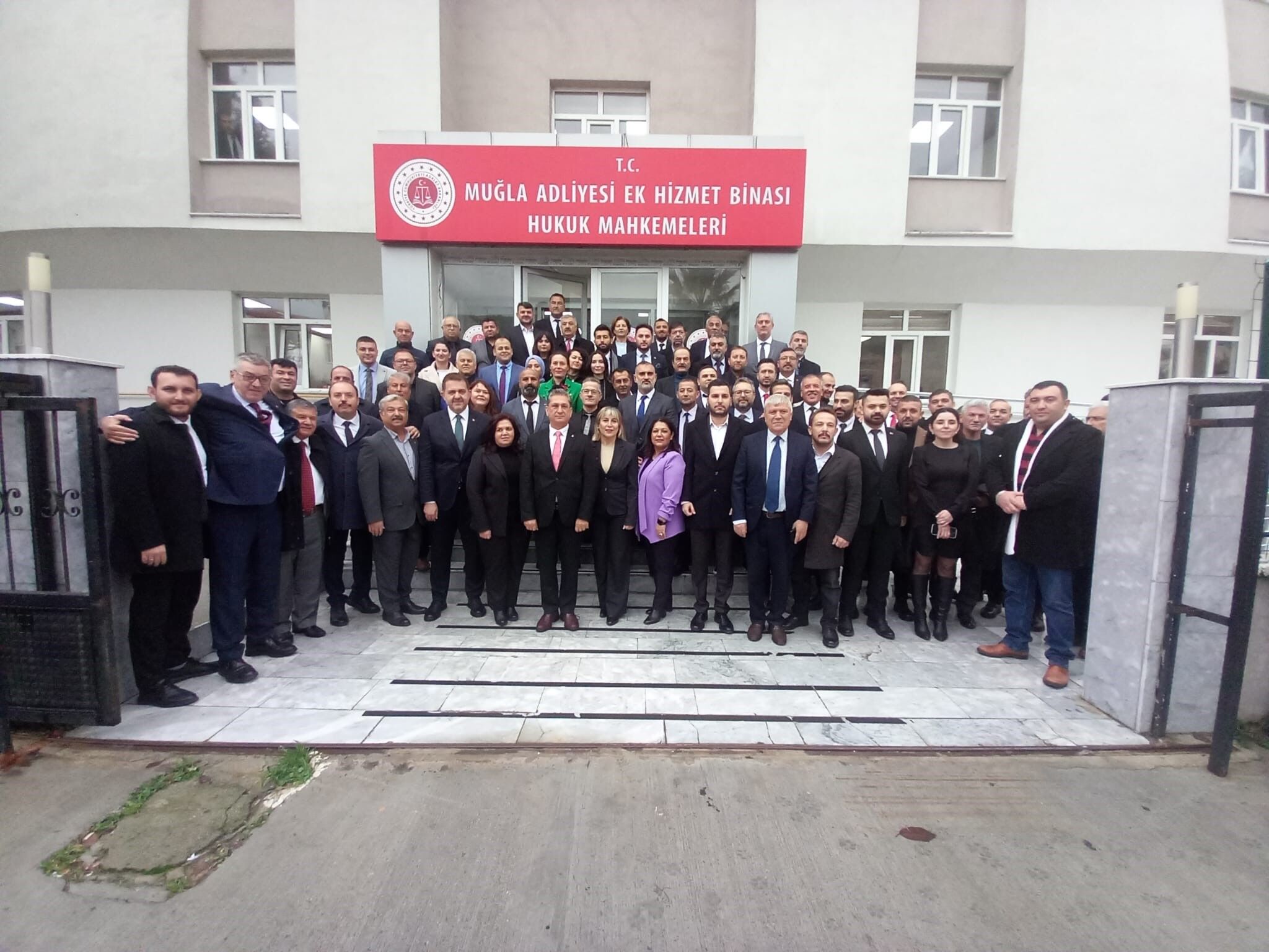 Haluk Laçin Ve Yönetimi Mazbatalarını Alarak Göreve Başladı