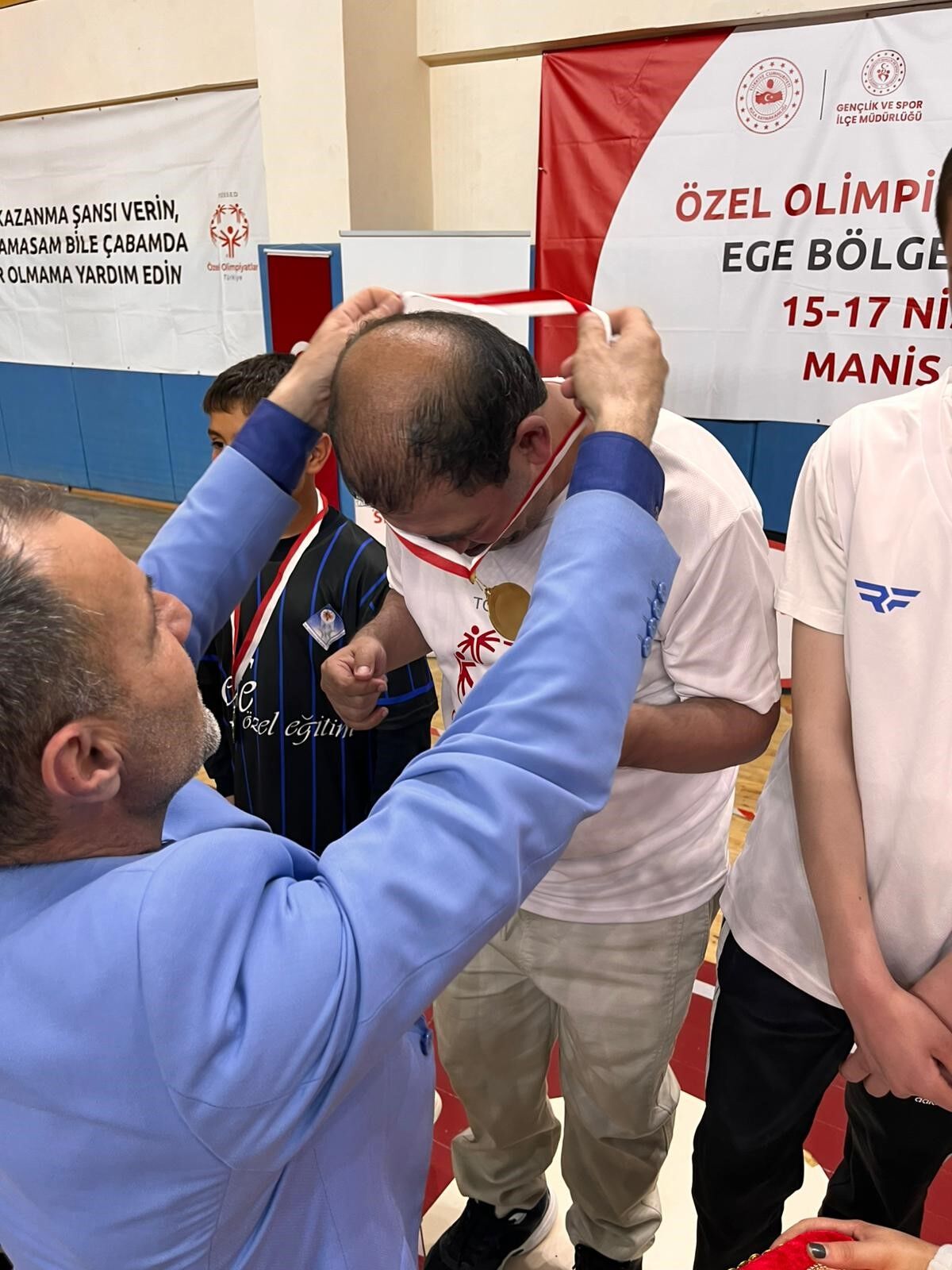 Özel Sporcular, Ege'ye Damga Vurdu