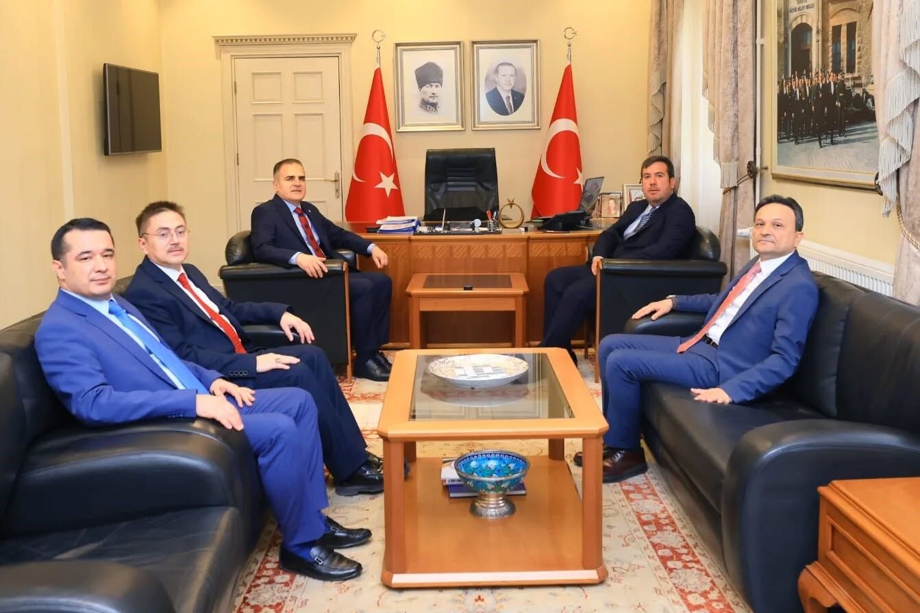Adalet Bakanlığı Heyeti, Vali Akbıyık İle Görüştü