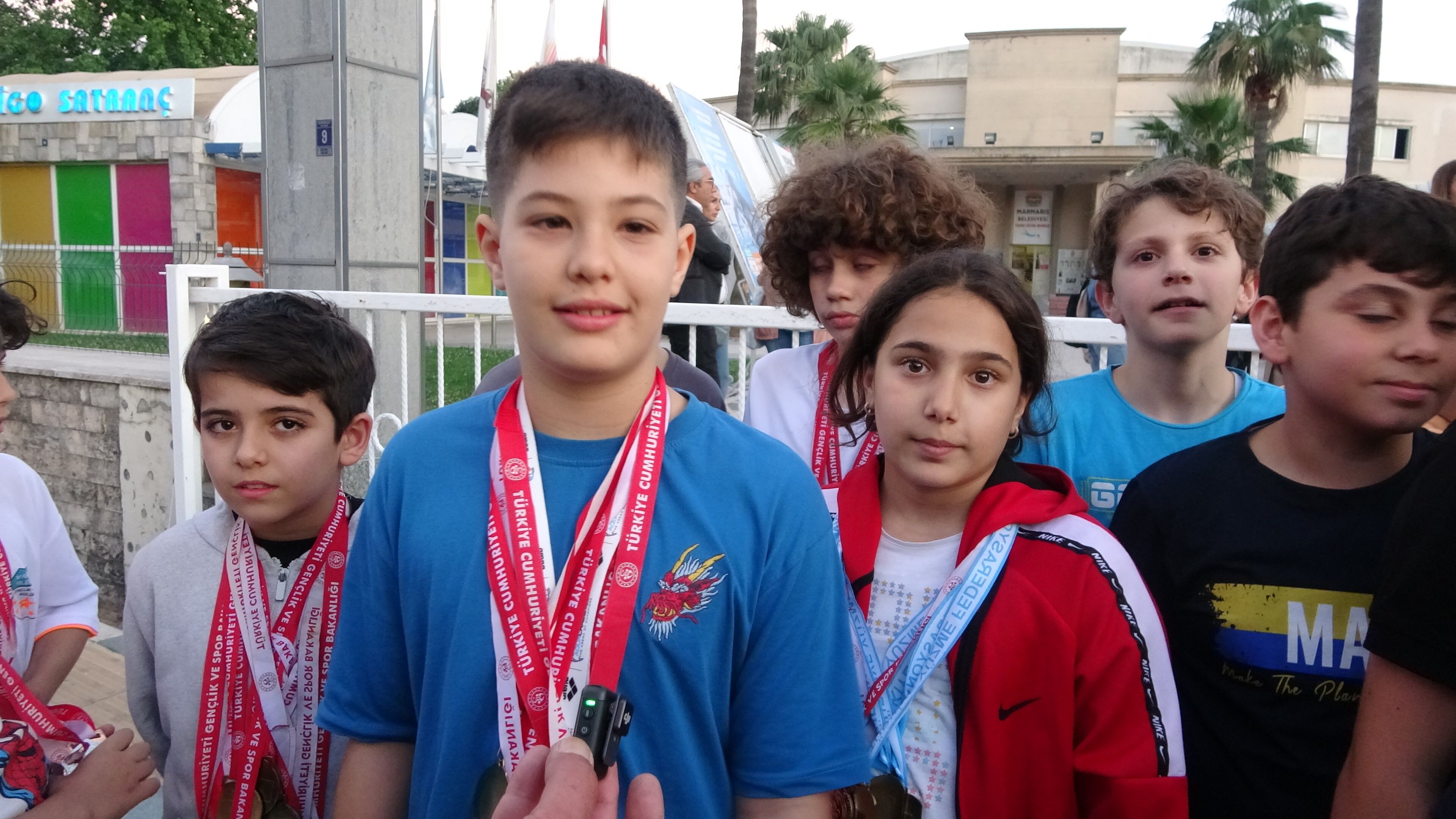 Marmaris'in Sporcu Çocukları Havuz Probleminin Çözülmesini İstiyor