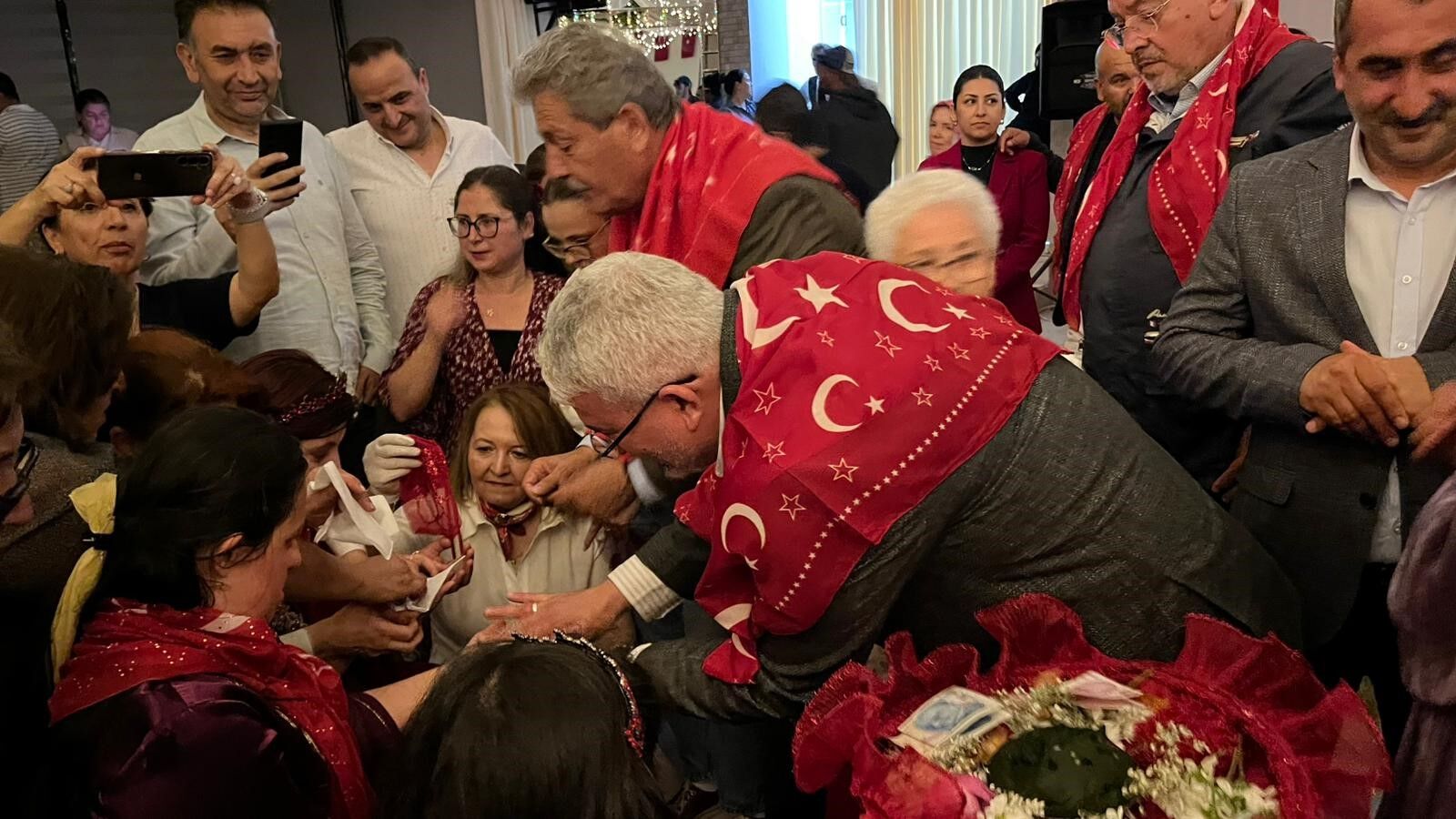 Engellilere Asker Kınası Gecesi Düzenlendi