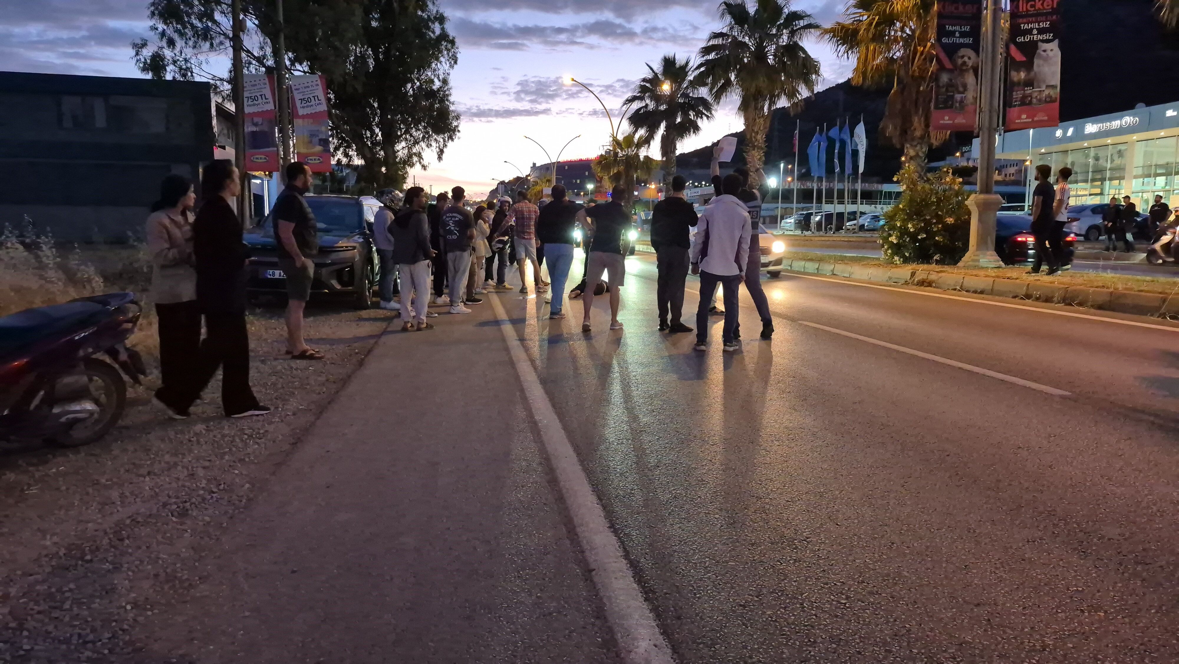 Motosikletin çarptığı imam hayatını kaybetti