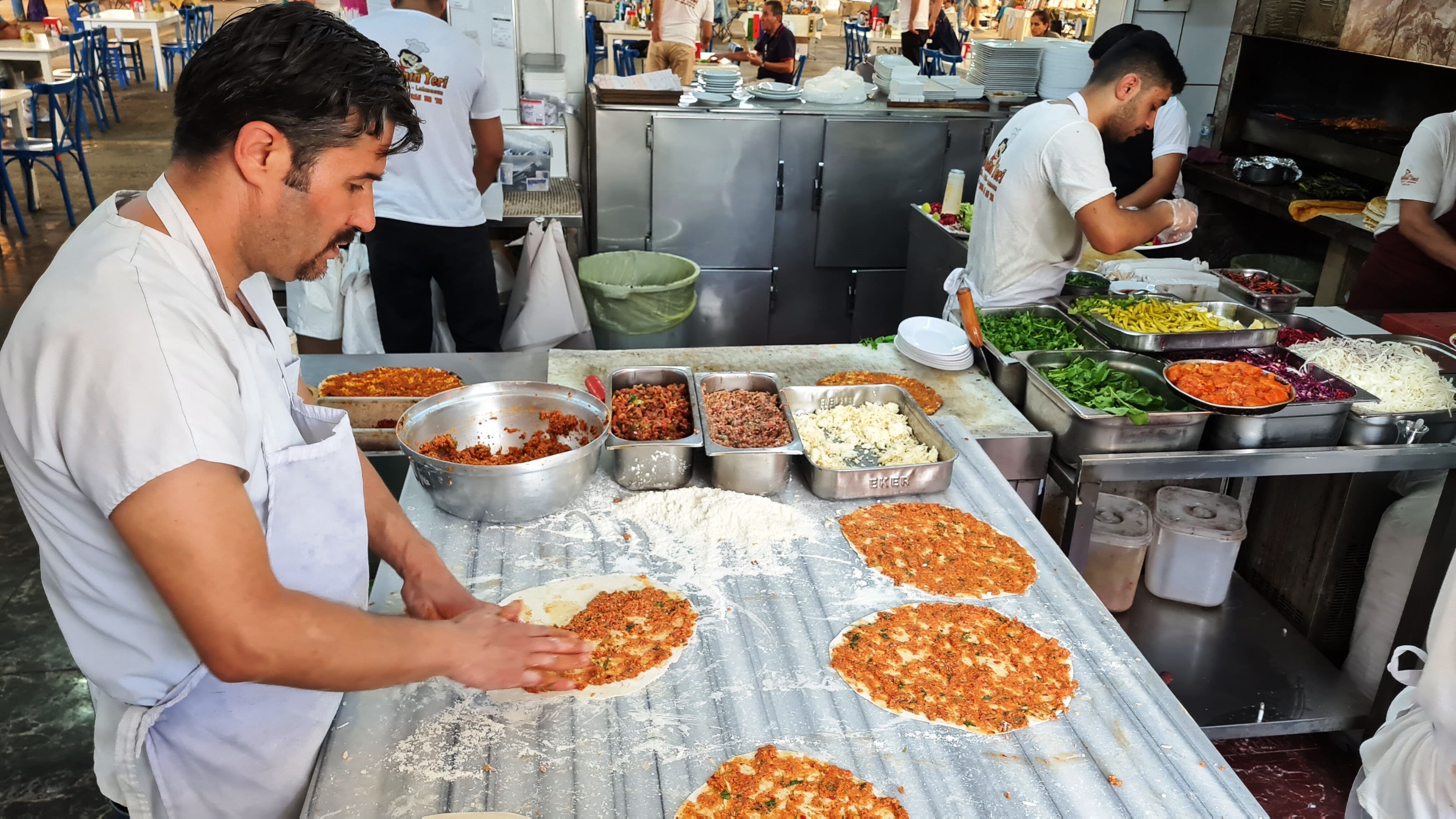 Bodrumlu Turizmciler: "Bodrum’u Lahmacun Fiyatına Endekslemek Haksızlık"