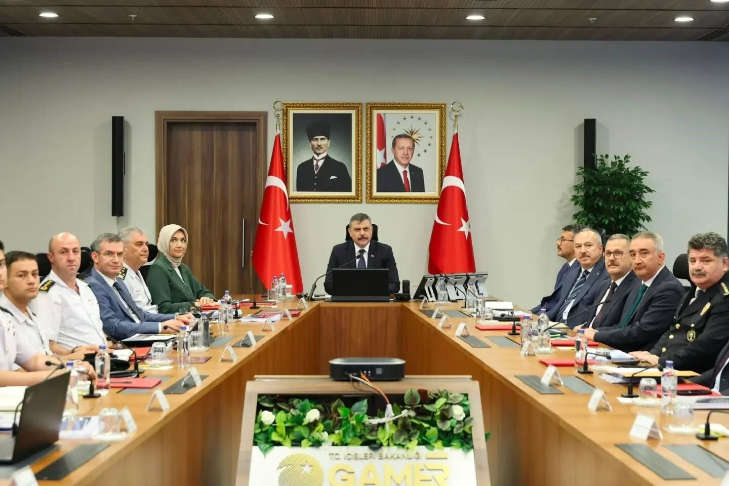 Muğla Valisi Akbıyık, İçişleri Bakanlığı Toplantısına Katıldı