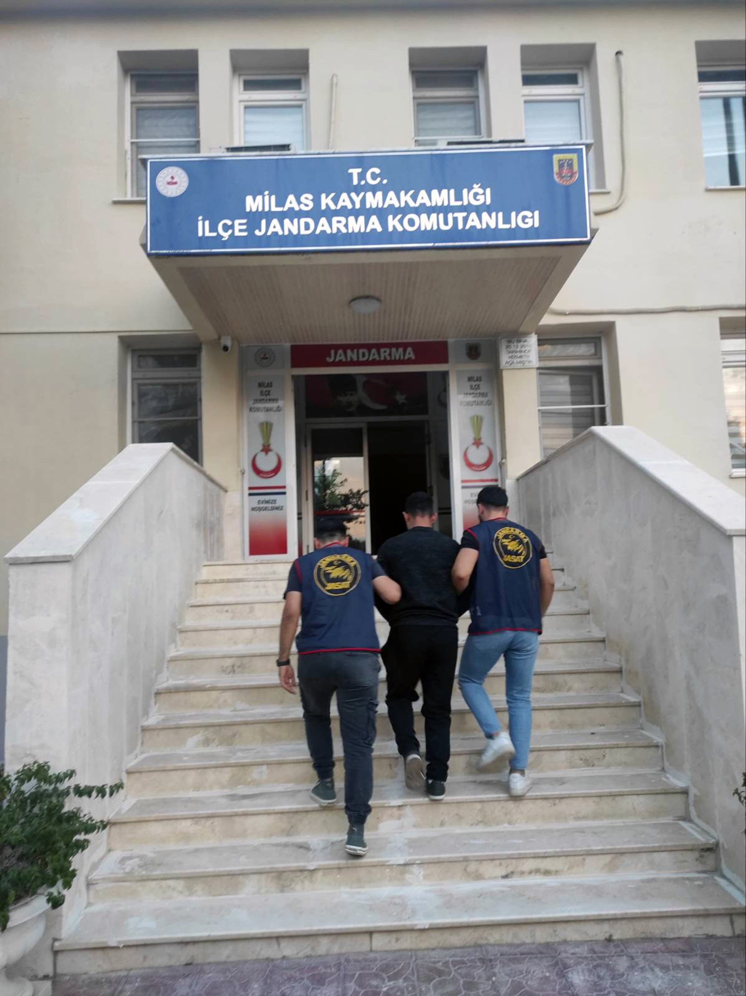 Muğla Jandarma Ekiplerince Temmuz Ayında 481 Aranan Şahıs Yakalandı