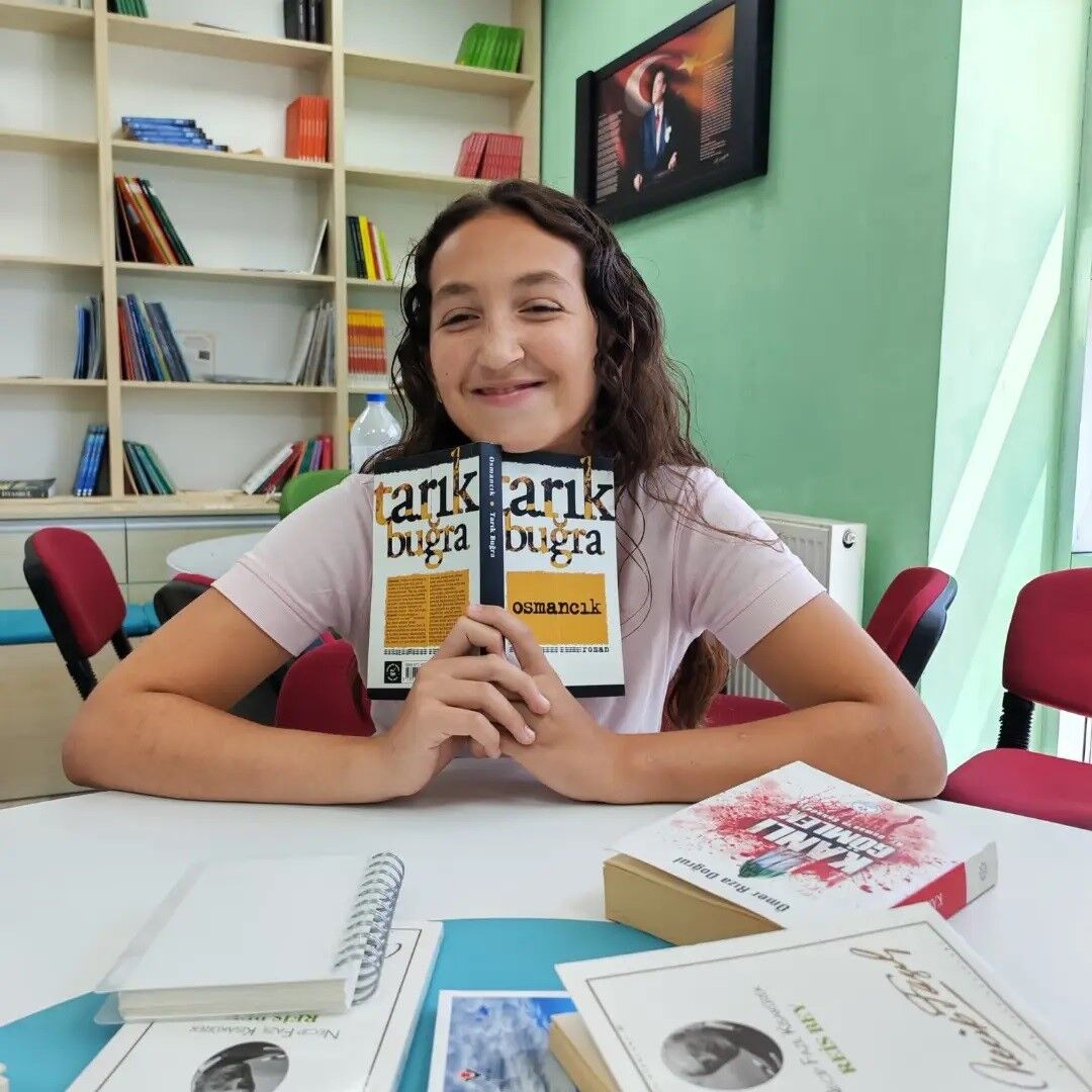 Uluslararası Gençlik Merkezi'nde Minik Kitap Kurtları Buluştu