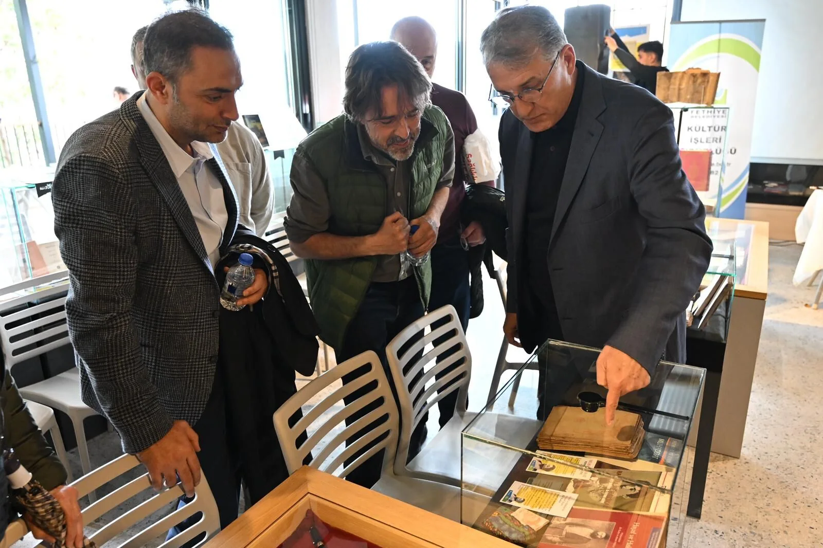 Ağırel Ve Soykan, Fethiye’de Söyleşide Vatandaşlarla Buluştu
