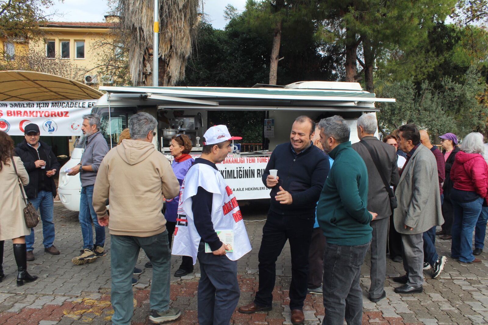 Aile Hekimlerinin Ruhuna Lokma Dağıtıldı
