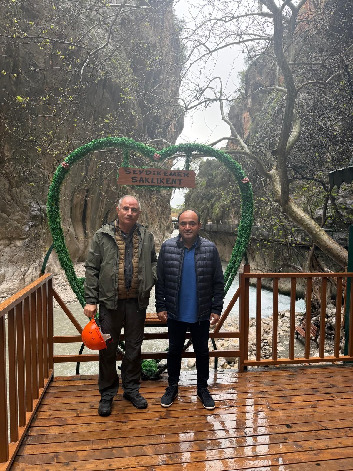 Başkan Akdenizli’nin Misafirlerinden Seydikemer’e Övgü