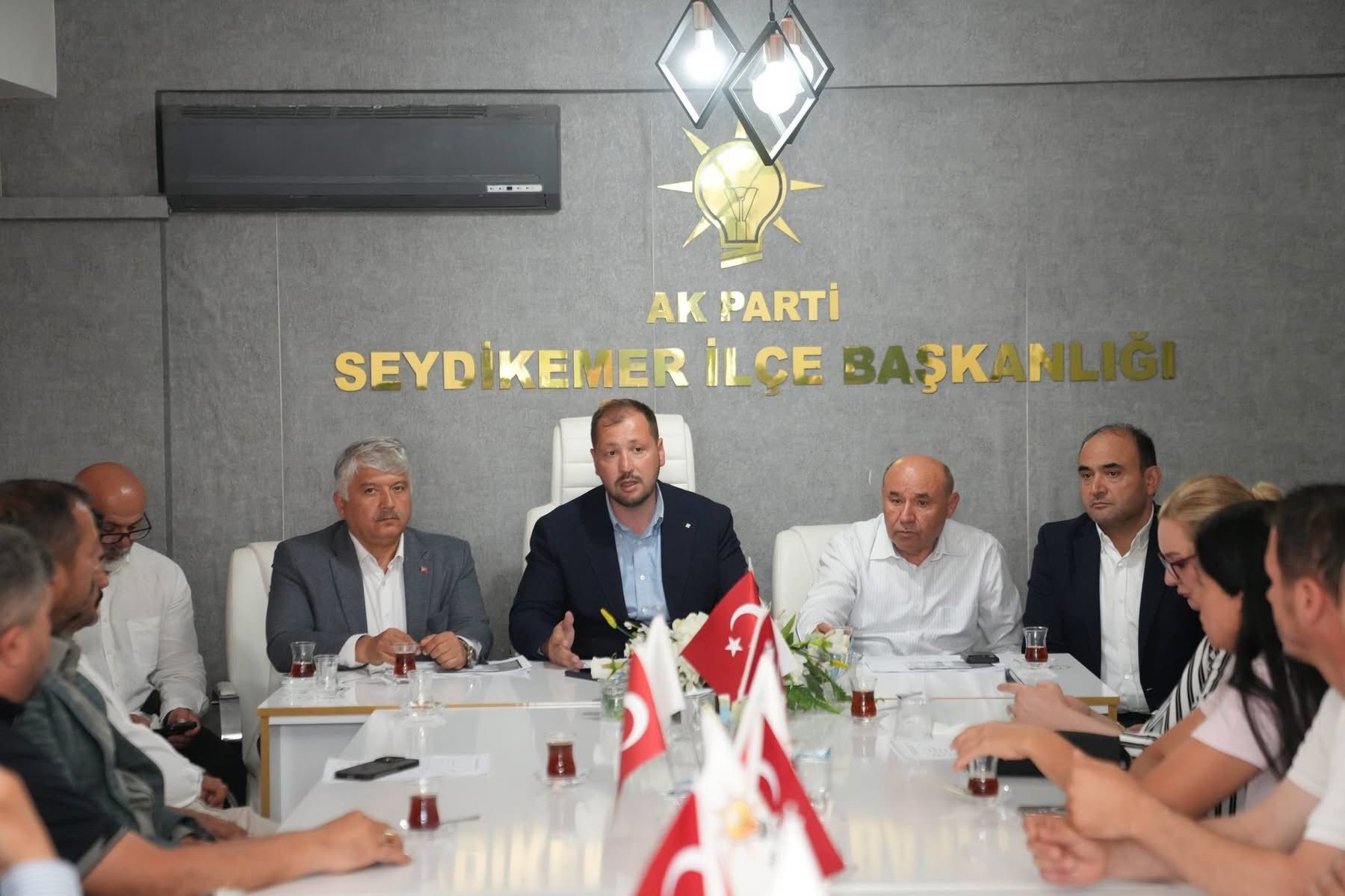 AK Parti Seydikemer Teşkilatı Danışma Toplantısında Buluştu