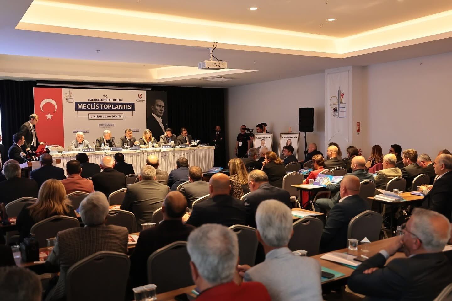 Alim Karaca, Ege Belediyeler Birliği Toplantısına Katıldı