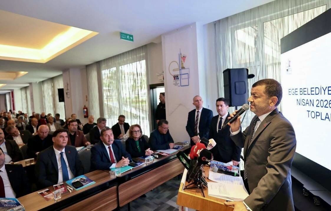 Alim Karaca, Ege Belediyeler Birliği Toplantısına Katıldı