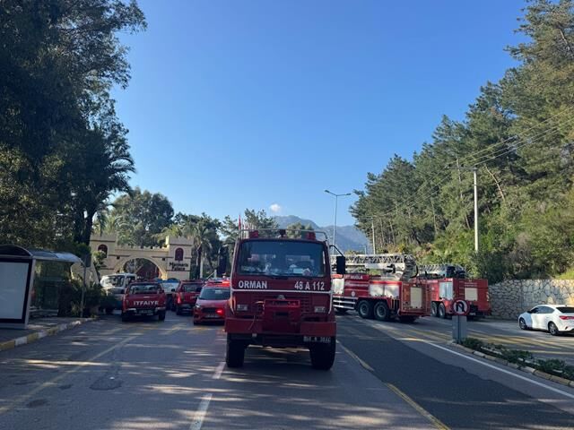 Otel Yangını Kontrol Altına Alındı