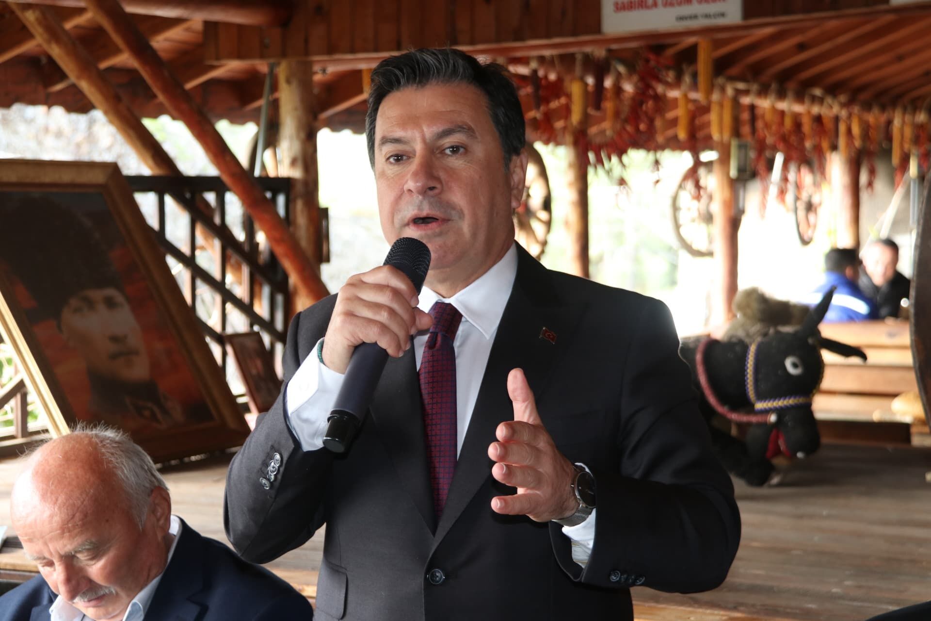 Başkan Ahmet Aras, Fethiye’de Muhtarlarla Kahvaltıda Buluştu
