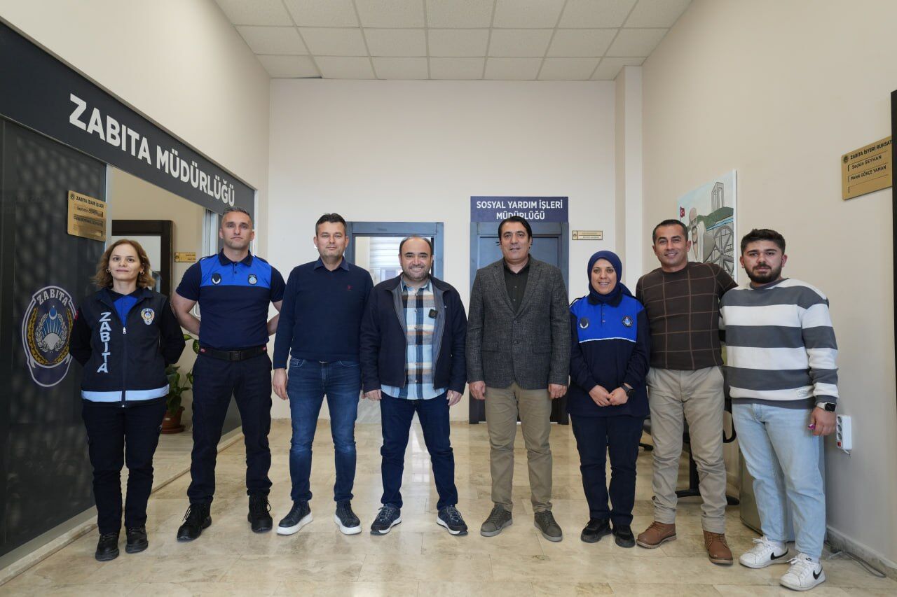 Başkan Akdenizli, Belediye Personelinin Yeni Yılını Kutladı