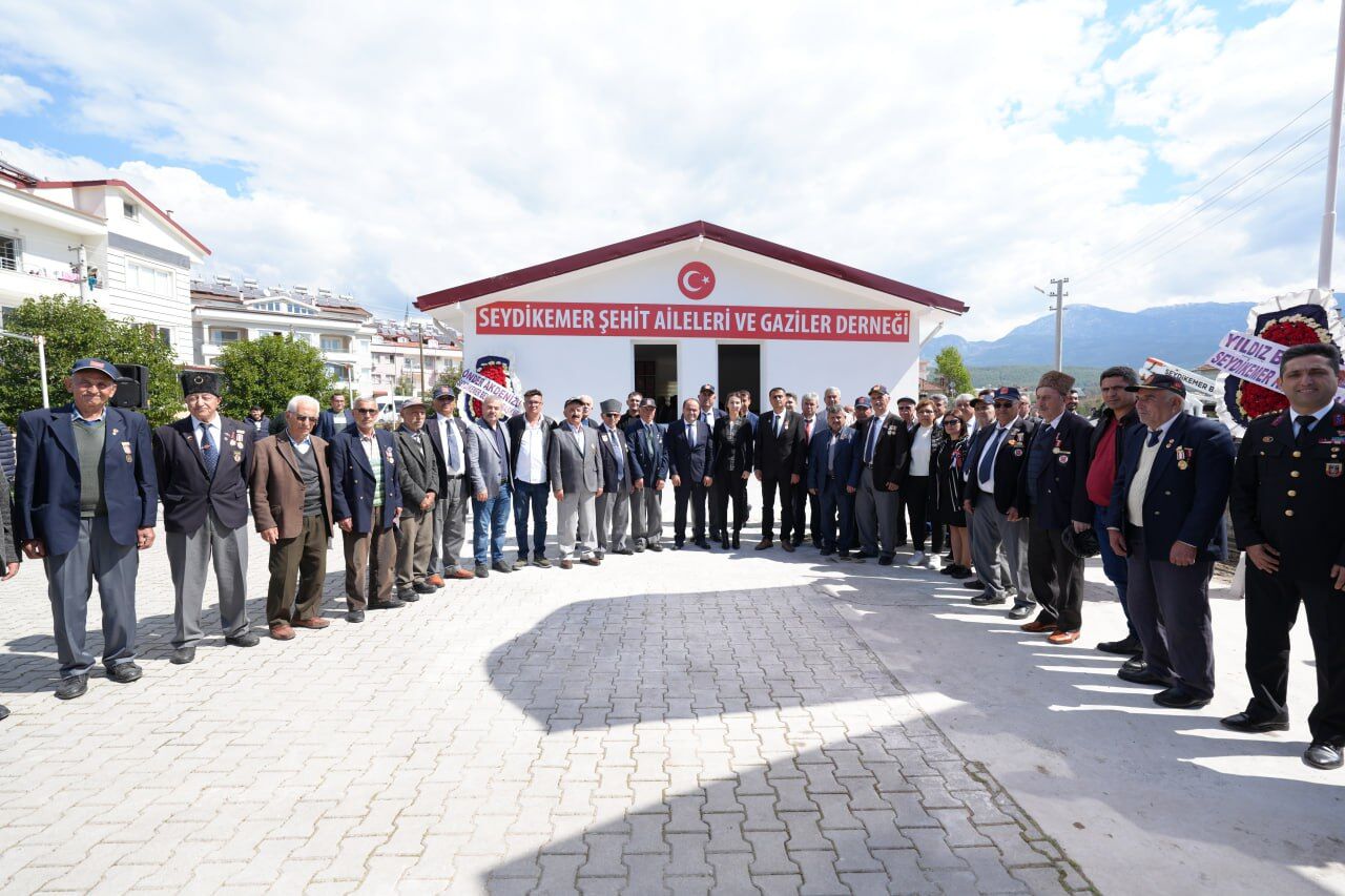 Başkan Akdenizli, “Gazilerimiz Baş Tacımızdır”