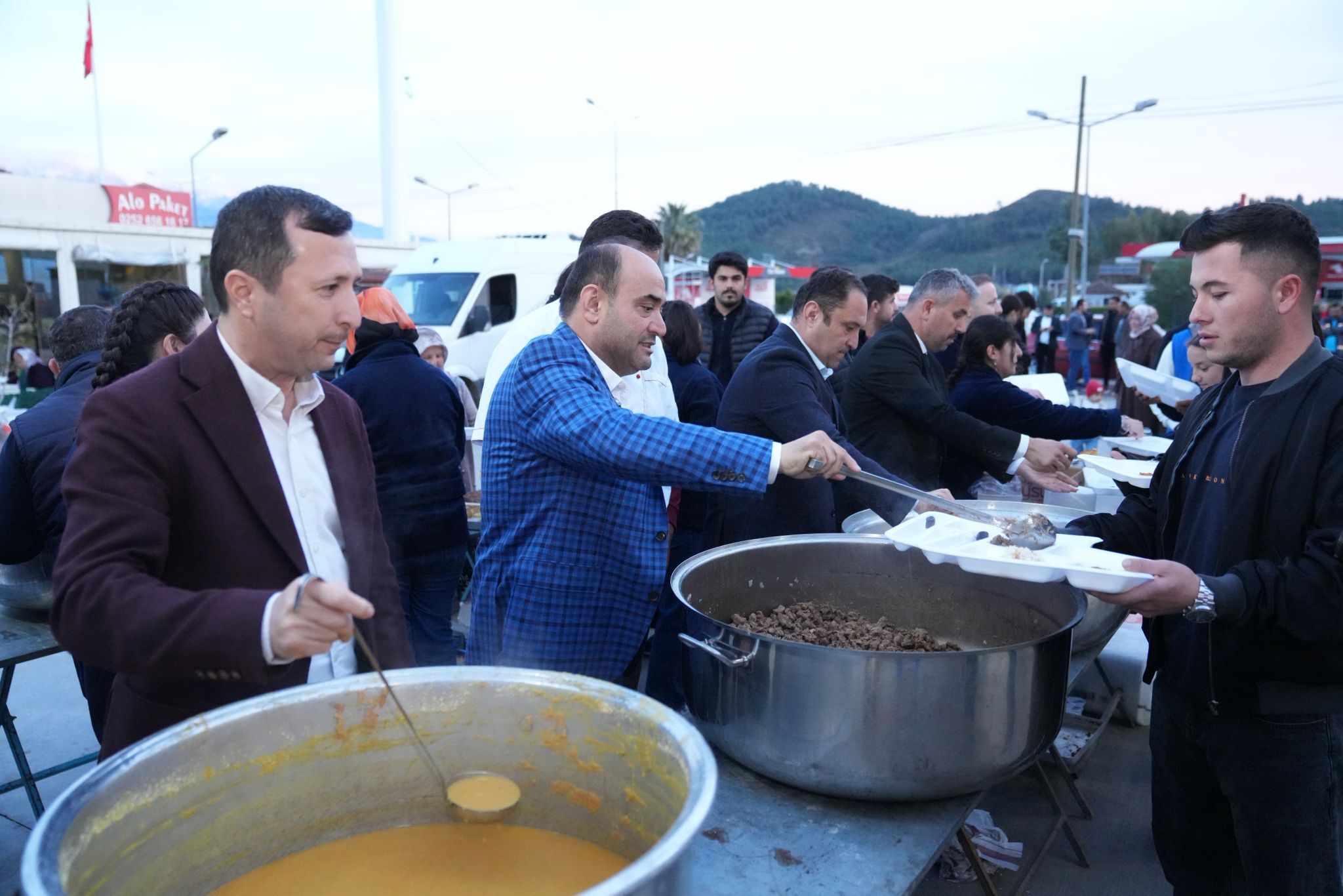 Seydikemer Belediyesi’nde Ramazan Bereketi, Personel İftarında Paylaşıldı