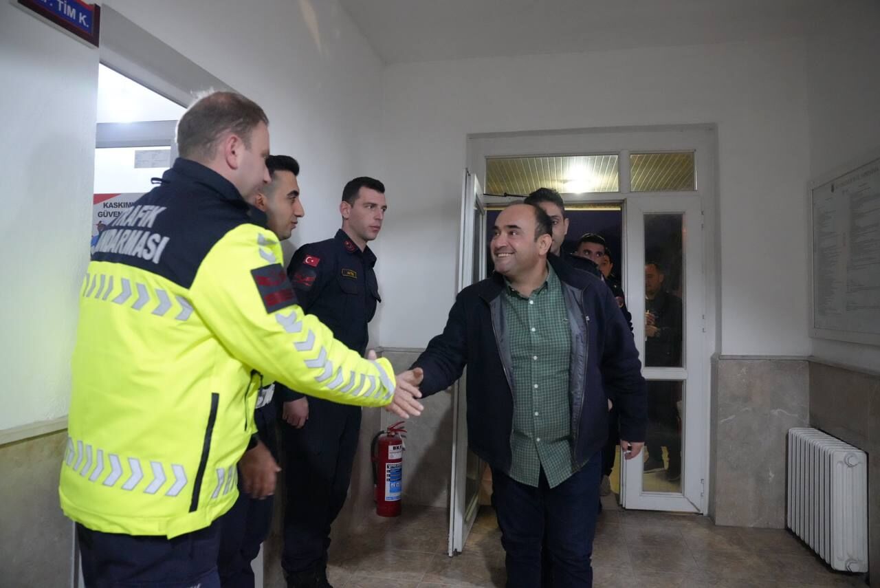 Başkan Akdenizli, Yeni Yıl Geleneğini Sürdürdü