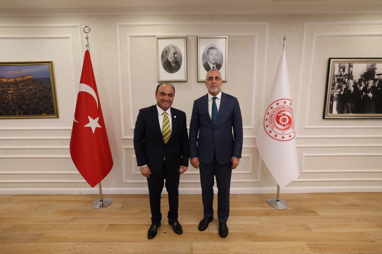 Başkan Akdenizli'den Bakan Işıkhan'a Güreş Daveti