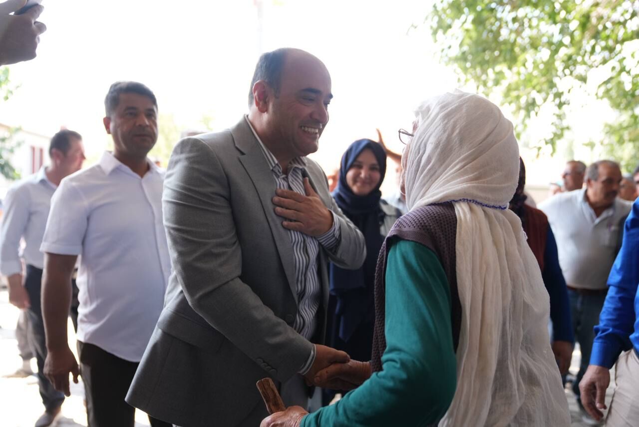 Başkan Akdenizli’den Miting Havasında “Halk Buluşmaları”