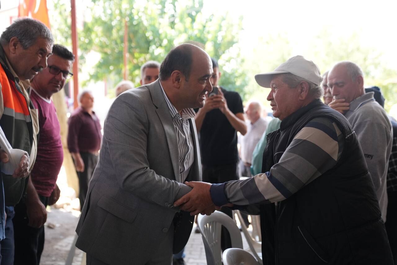 Başkan Akdenizli’den Miting Havasında “Halk Buluşmaları”