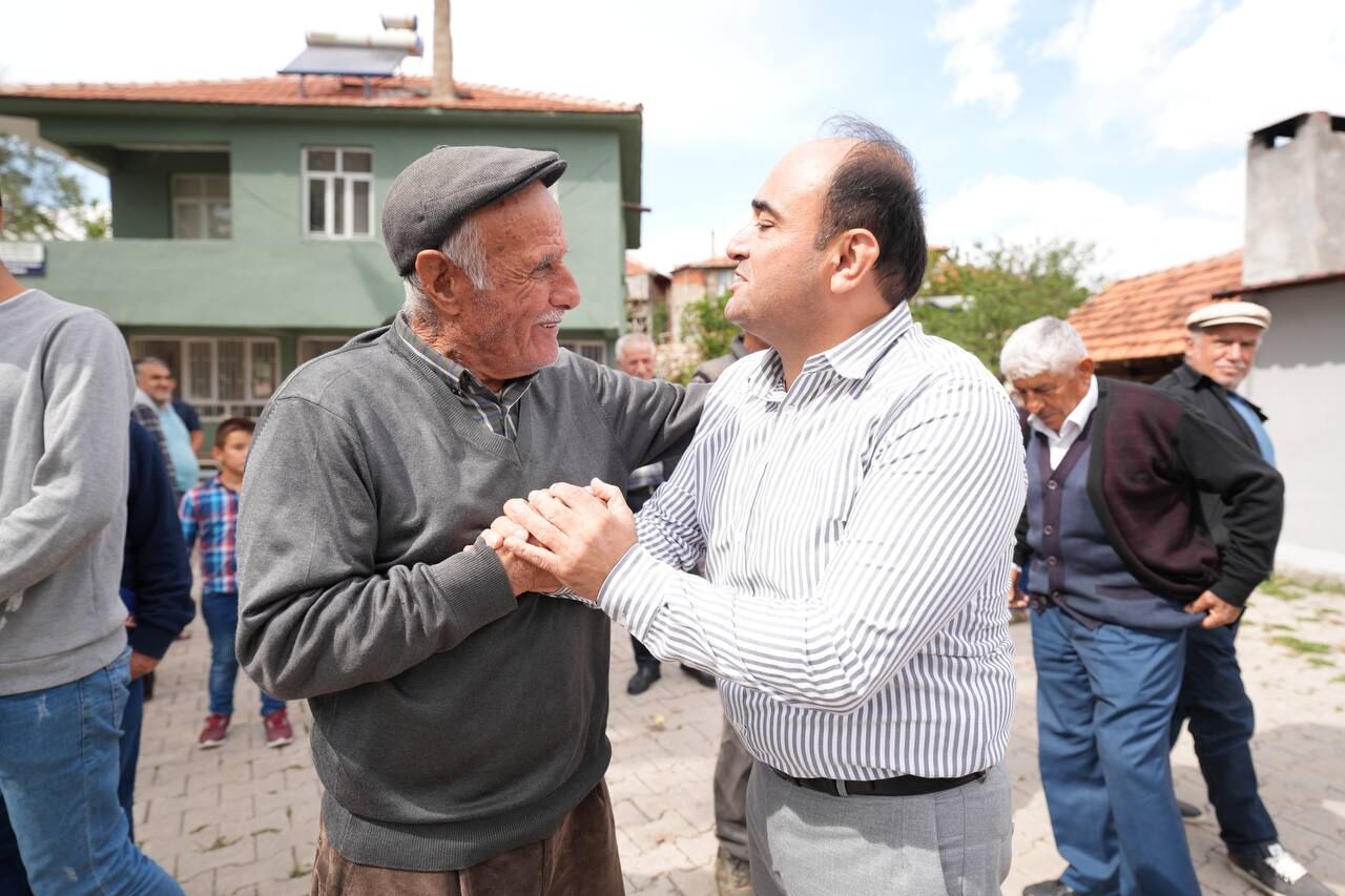 Başkan Akdenizli’den Miting Havasında “Halk Buluşmaları”