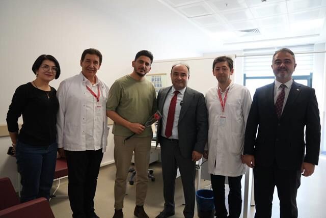 Başkan Akdenizli’den Sağlık Çalışanlarına İndirim