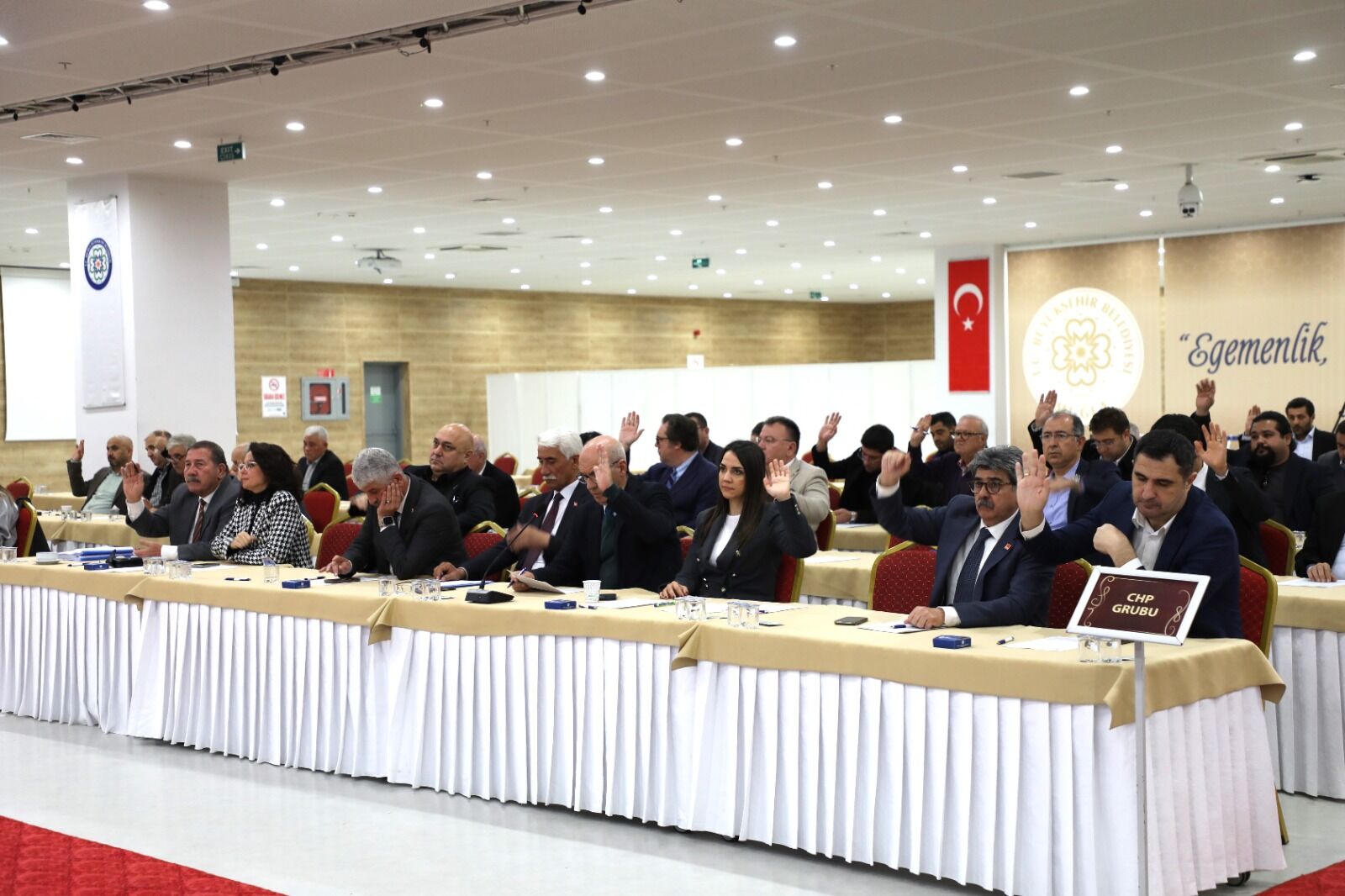 Aras; “Suya Zam Yok, Tarife Değişikliği İle İndirim Var”