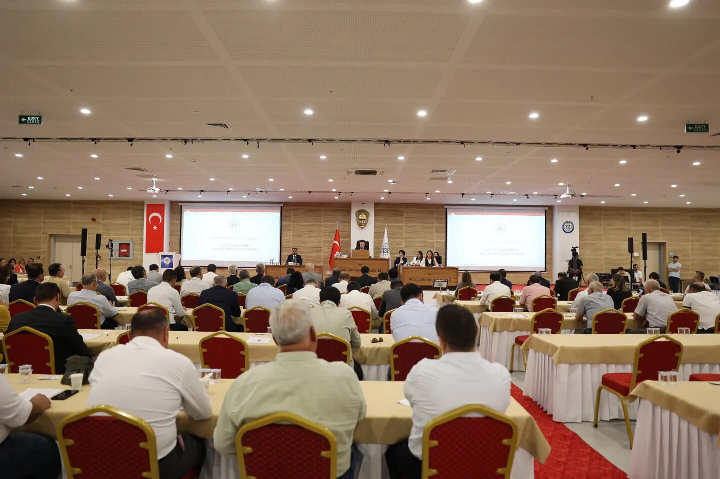 Başkan Aras, Büyükşehir Belediyelerinde Bir İlki Başlatıyor