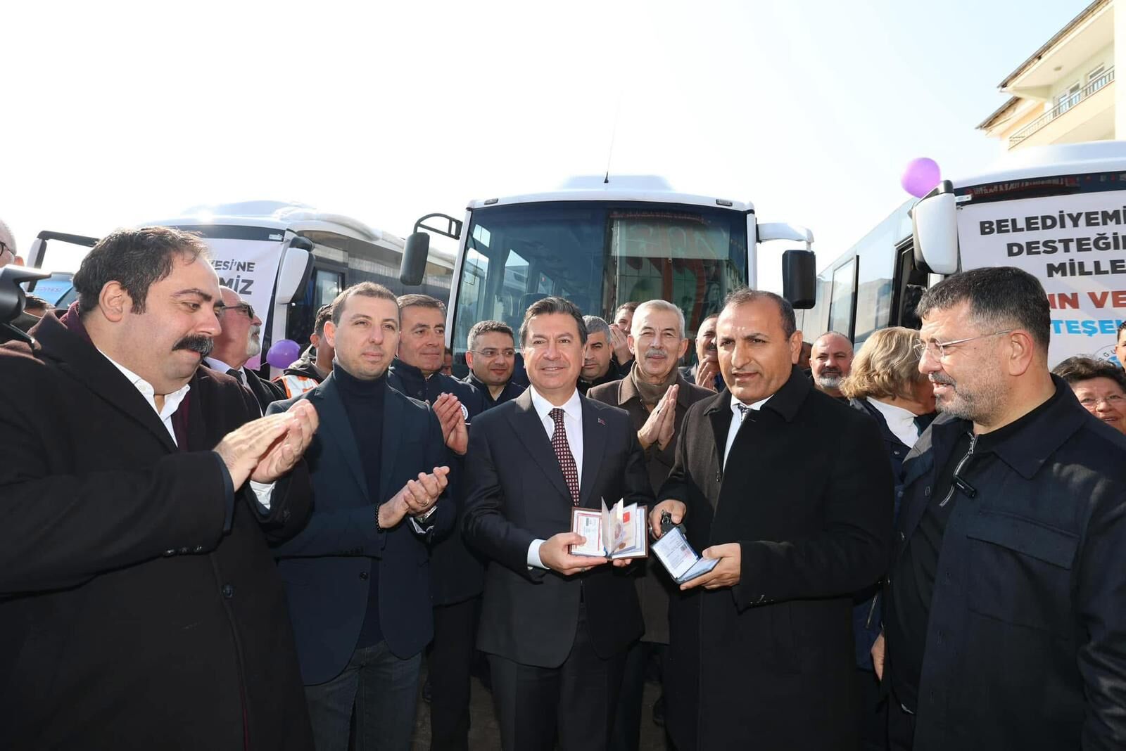 Başkan Aras, “Kalbimiz Deprem Bölgesinde”