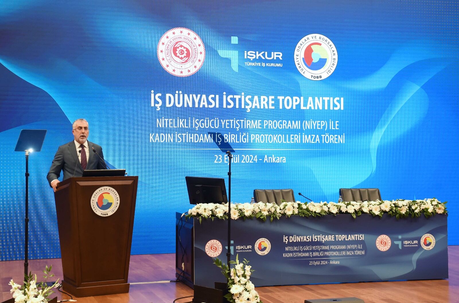Başkan Çıralı, Ankara’da ‘İş Dünyası İstişare Toplantısı’na Katıldı