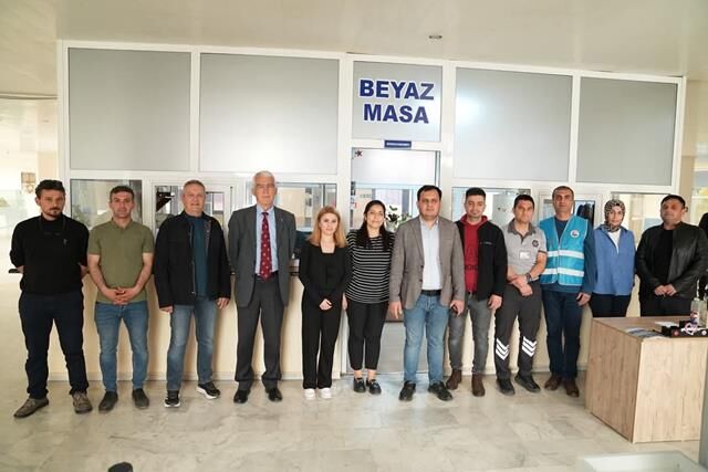 Başkan Durmuş, Belediye Personeliyle Bayramlaştı