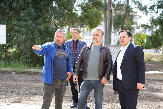 Başkan Durmuş, Parke Çalışmalarını İnceledi