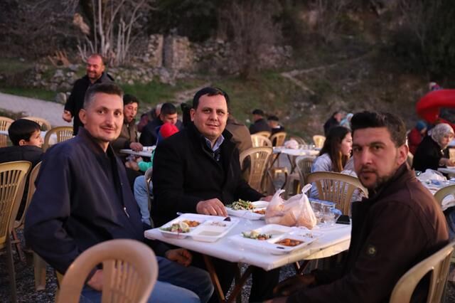 Başkan Durmuş, Vatandaşlarla İftar Sofrasında Buluştu
