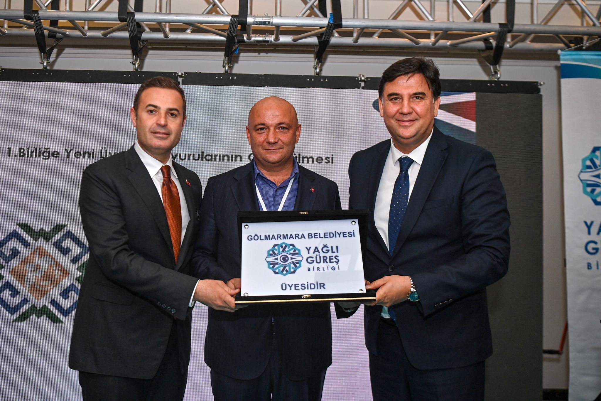 Başkan Karaca, Yağlı Güreşler Birliği Toplantısı’na Katıldı