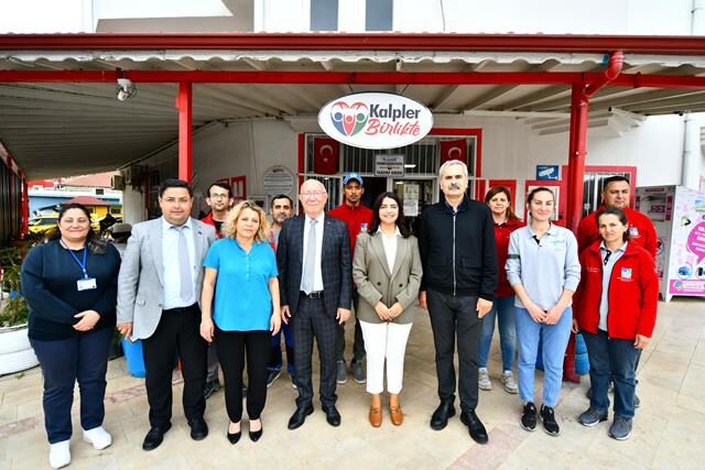 Başkan Vekili Doğu, Belediye Personeliyle Bayramlaştı