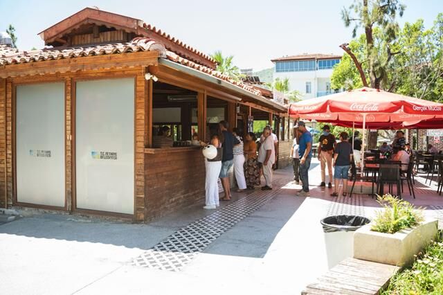 Bodrum’da 1 Milyonluk Adisyon, Fethiye’de 5 TL’ye Çay 300 TL’ye Şezlong