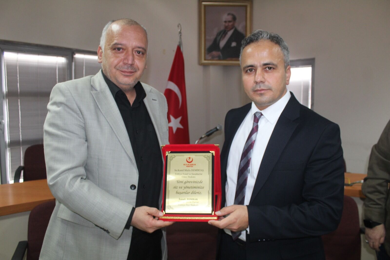 Büyük Birlik Partisi’nden Esnaf Odası’na Hayırlı Olsun Ziyareti