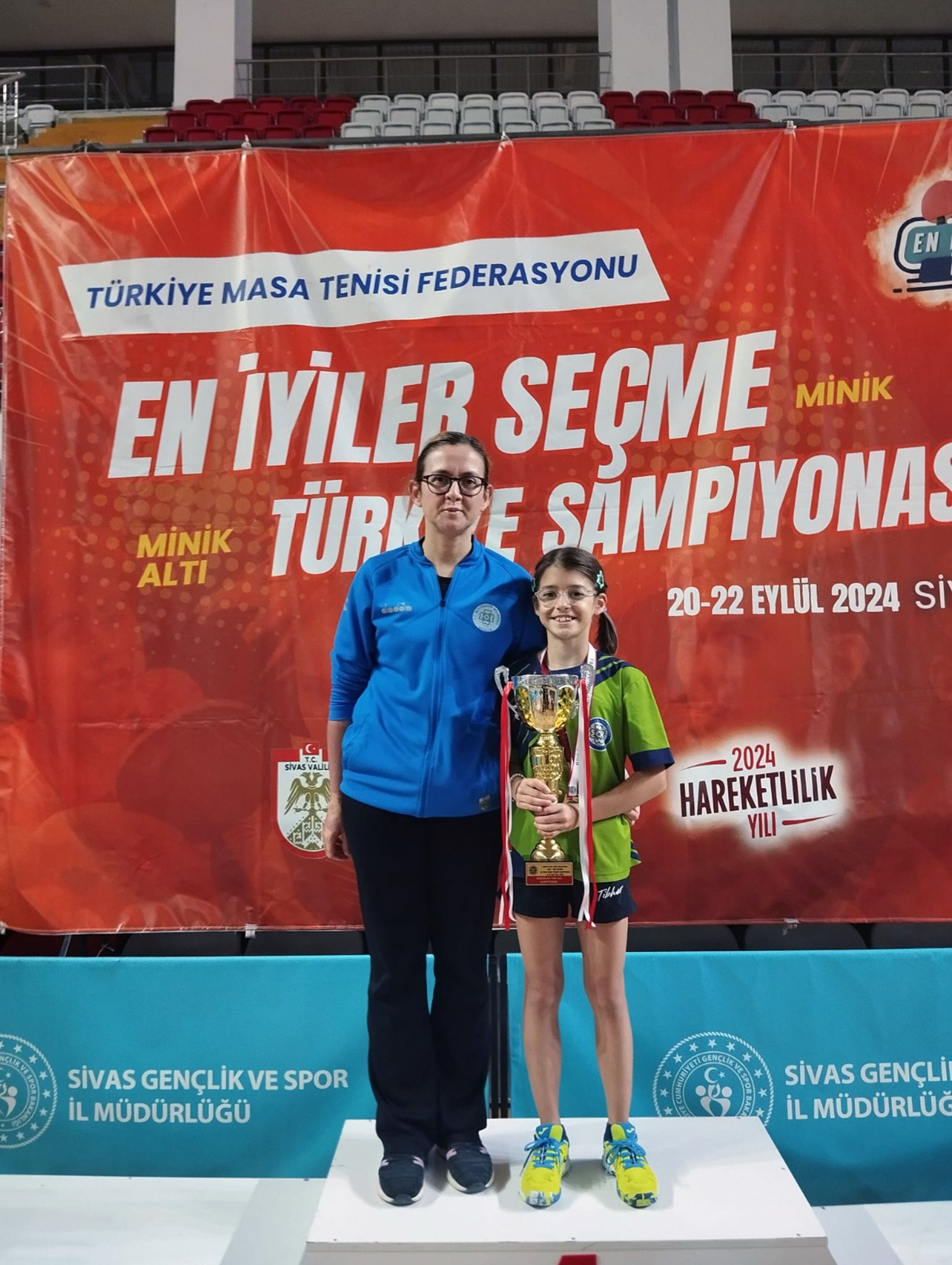 Büyükşehir Sporcusu Masa Tenisinde Türkiye Şampiyonu Oldu