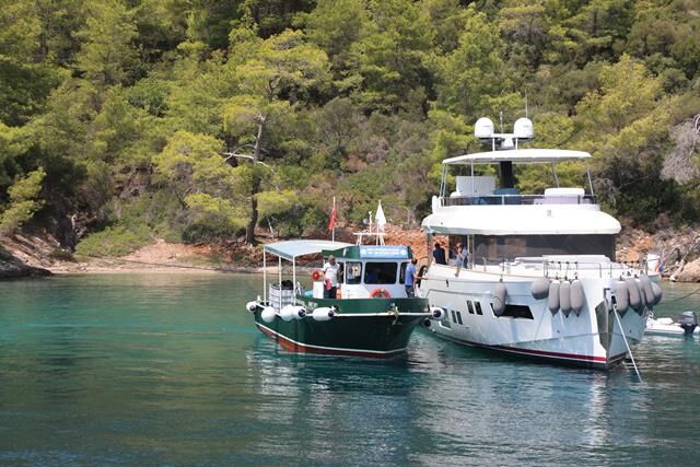 Büyükşehir Tekneleri Sezona Hazırlanıyor