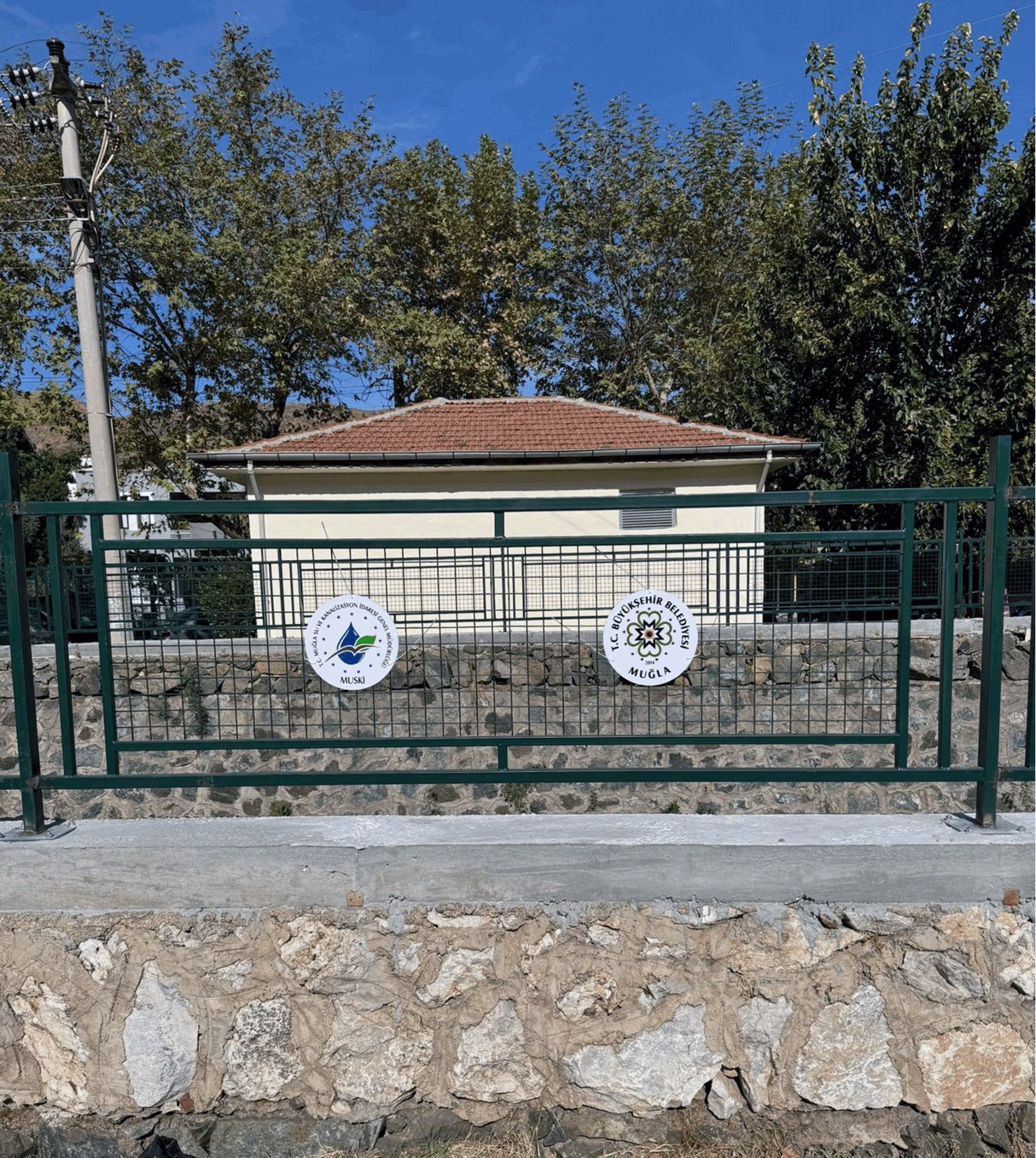 Fethiye’ye De 3 Bin 300 Metre Korkuluk Montajı