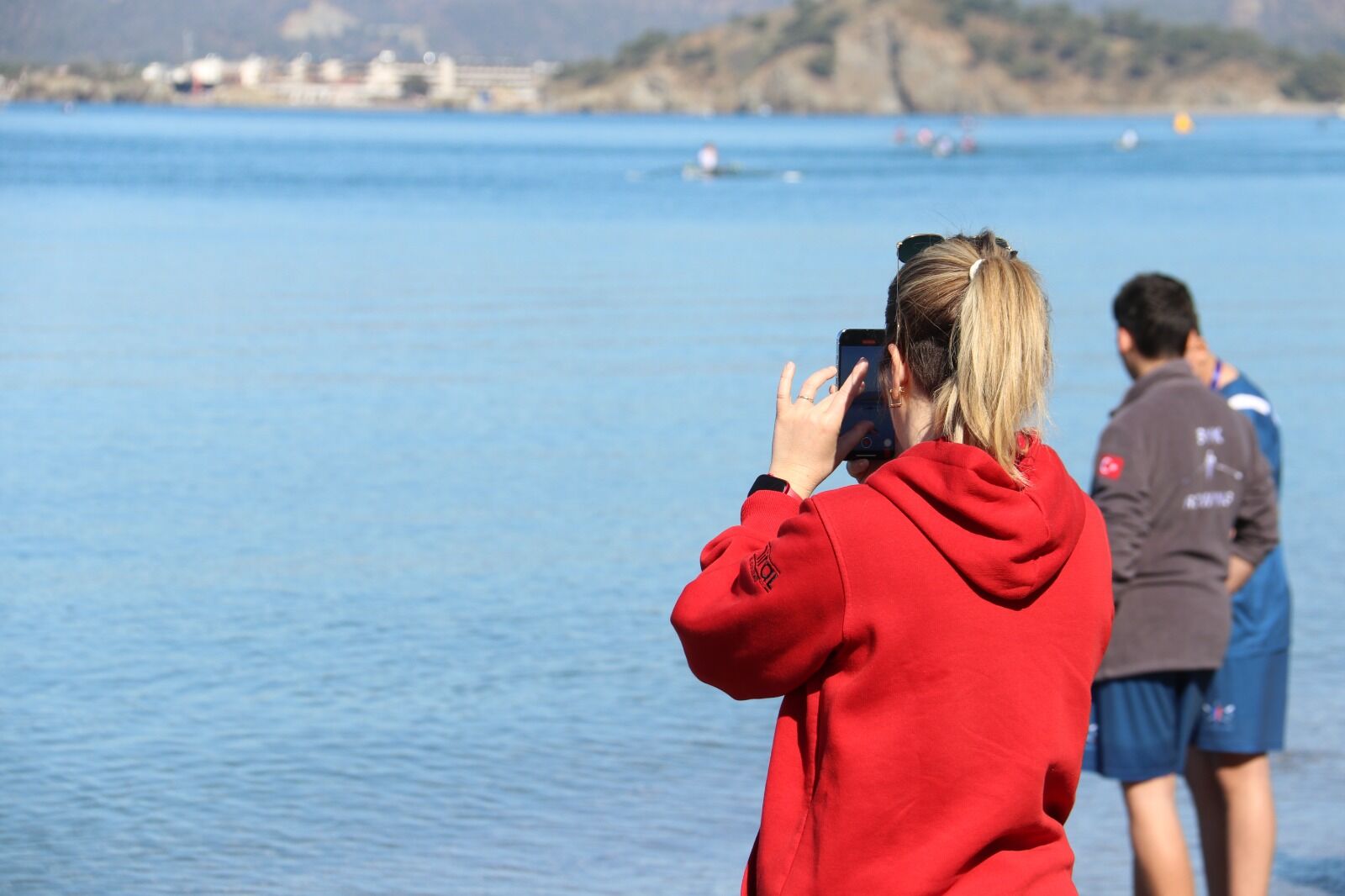 Fethiye’de Uzun Mesafe Deniz Küreği Türkiye Kupası Yarışları Başladı