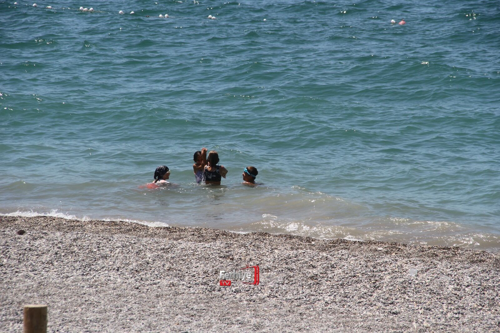 Çalış Plaj’ında Yerli Ve Yabancı Turist Yoğunluğu Yaşandı