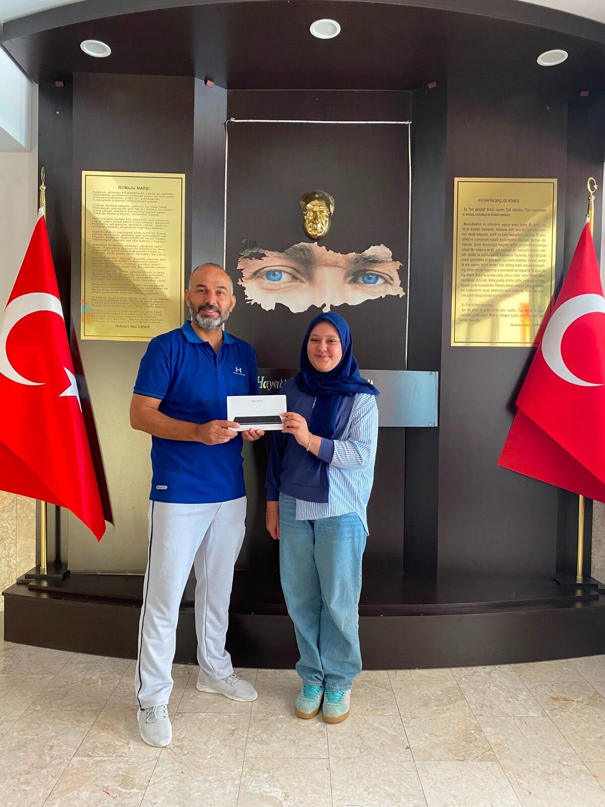 Çameli’den Fethiye’ye Uzanan Başarı: Öğrenciler Ödüllerle Uğurlandı