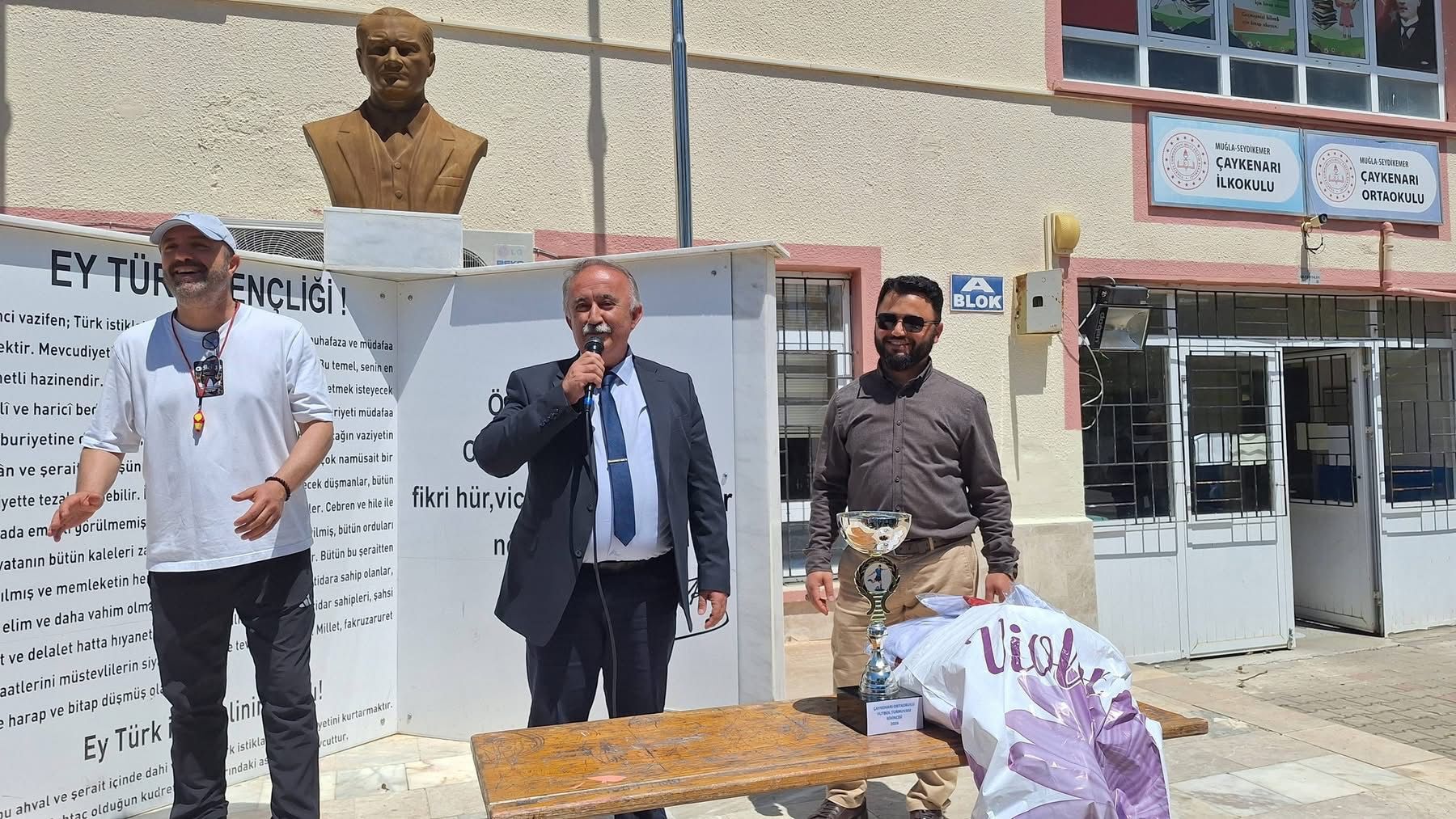 Çaykenarı Ortaokulu Geleneksel Futbol Turnuvası