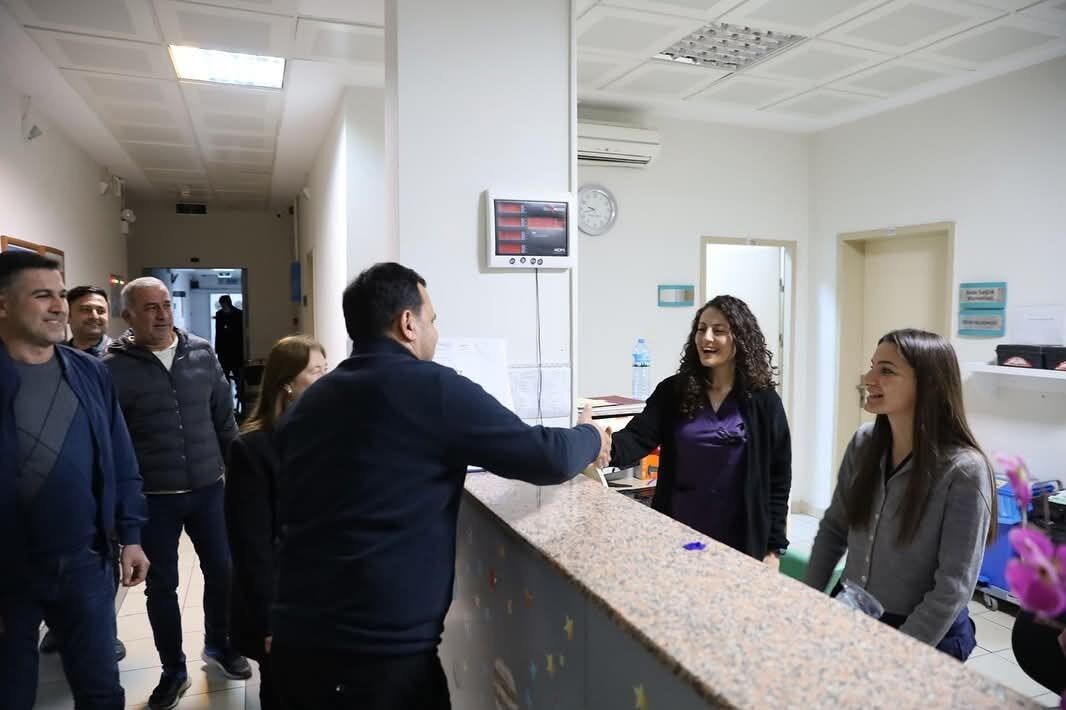 Başkan Durmuş, Sağlık Çalışanlarını Unutmadı